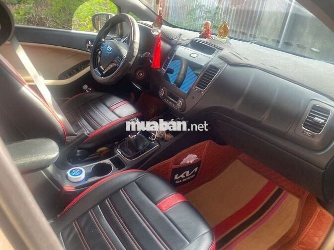 Kia Cerato 2016 1.6 MT - 110000 km