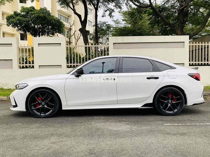 Civic Rs 2024 lên 100tr phụ kiện