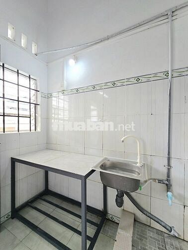 PHÒNG GIÁ SINH VIÊN NGAY CHUNG CƯ AN BÌNH CHỢ ĐÊM VIỆT LẬP