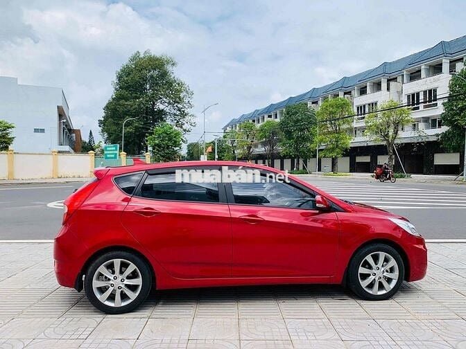 bán xe huyundai ccent may 1.4 hapbach