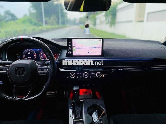 Civic Rs 2024 lên 100tr phụ kiện