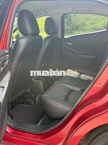 Mazda 2 2016  1.5 AT Sedan - 79000 km