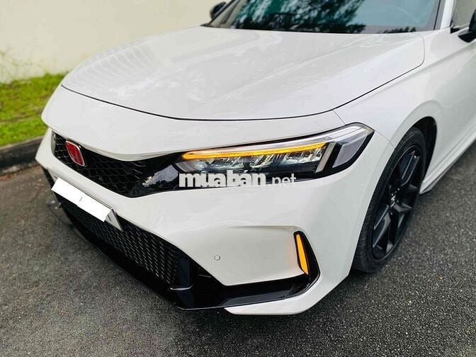 Civic Rs 2024 lên 100tr phụ kiện
