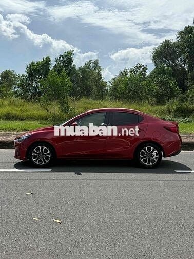 Mazda 2 2016  1.5 AT Sedan - 79000 km