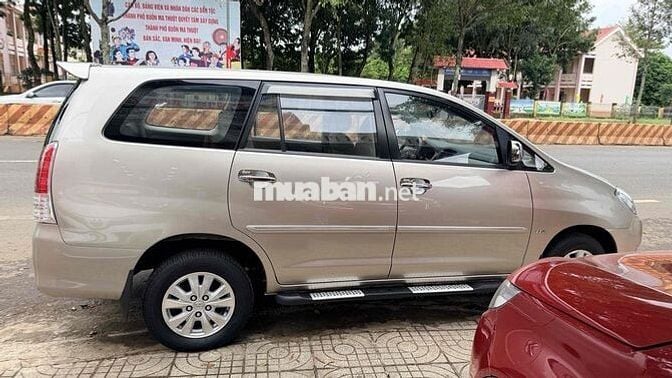 Toyota Innova 2011 GSR - 115000 km