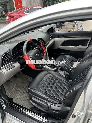 Hyundai Elantra GLS 2017  - 96000 km