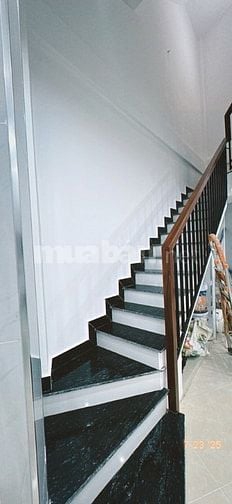 tt đống đa vài bước tôn đức thắng mặt tiền lơn 7m2 nhà mới kong ở luôn