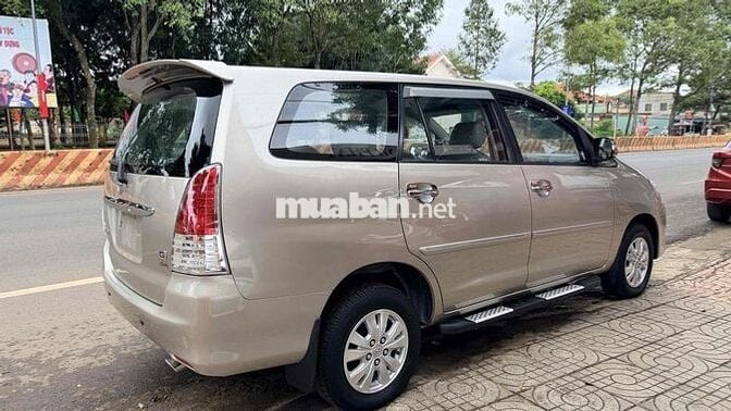 Toyota Innova 2011 GSR - 115000 km