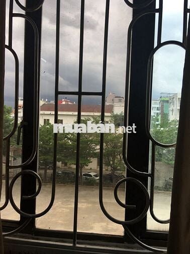 Mặt bàng KD, văn phòng và nhà ở; HXH  Nguyễn Giản Thanh