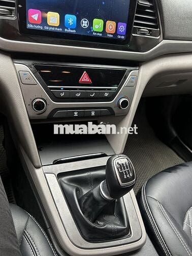 Hyundai Elantra GLS 2017  - 96000 km