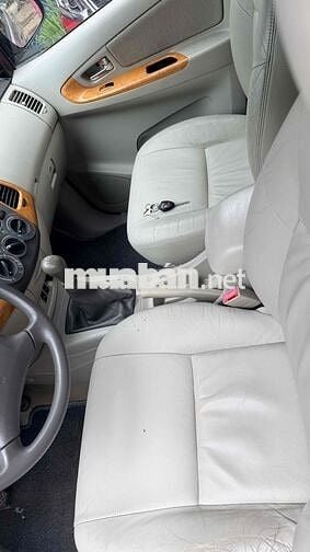 Toyota Innova 2011 GSR - 115000 km