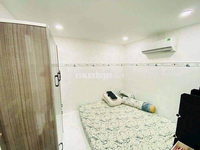 Nhà gần ngã 3 chợ Đường, q12, 4×13m, lửng. Nhà mới xây đẹp vuông vức.