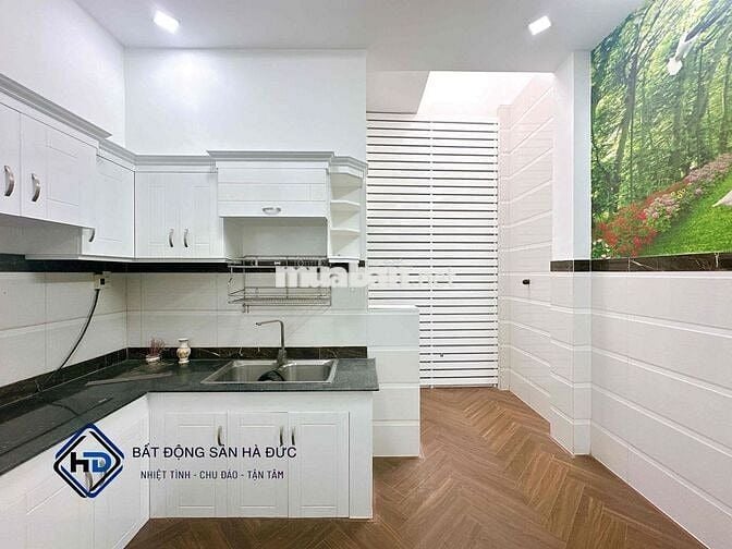 Nhà trệt 3 lầu 5x15 khu nhà lầu cách bến xe Bus Hiệp Thành 300m