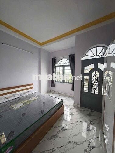 Cho thuê nhà mặt tiền Nguyễn Văn Luông P10 Q6