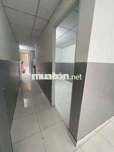 Nhà Hẻm Cụt 4x14 1lửng 2pn 1wc Nhà Mới sạch sẽ