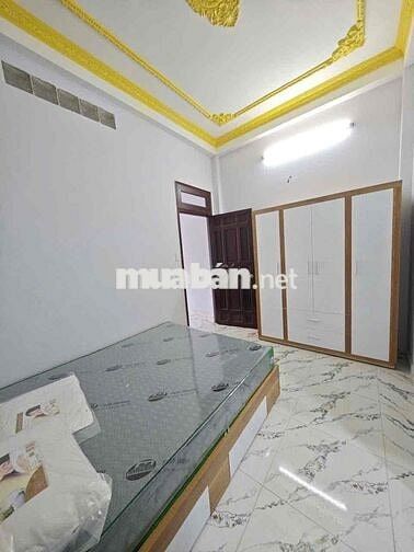 Cho thuê nhà mặt tiền Nguyễn Văn Luông P10 Q6