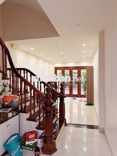 ĐẤT HIẾM ĐA SỸ PHÂN LÔ – Ô TÔ TRÁNH – VIEW CỰC THOÁNG