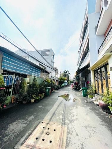 Lô Đất HXH sát Khu Tên Lửa dt 104m2 giá 5.75 tỷ