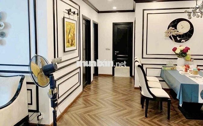 Chung cư The West mặt đường Cầu Giấy 3pn  giá 12,3 tỷ