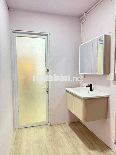 SANG NHƯỢNG MÔ HÌNH AIRBNB - NGUYỄN TRÃI, Q1