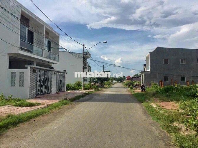 BÁN NHÀ LẦU ĐẸP RẺ P5 KHU MINH LINH