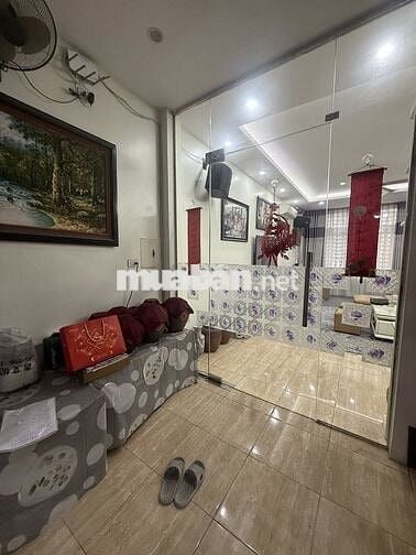 BÁN NHÀ ĐỐNG ĐA - NHÀ ĐẸP - GẦN PHỐ - Ở NGAY