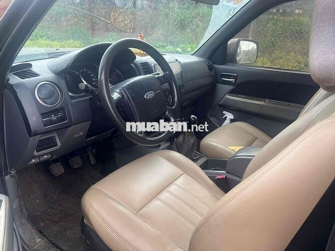 Ford Ranger 2009 XL 2.5L 4x4 MT - 200000 km