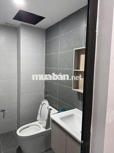 BÁN NHÀ ĐỐNG ĐA - NHÀ OTO - MẶT NGÕ KINH DOANH - 2 THOÁNG