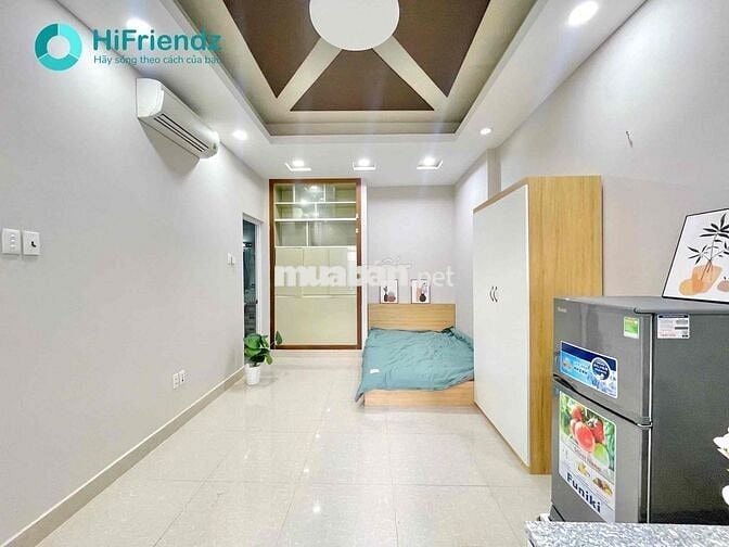 PHÒNG BAN CÔNG FULL NỘI THẤT - NGAY CHỢ HOÀNG HOA THÁM