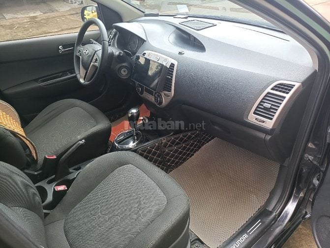 Hyundai i20 2011 1.4 AT - 140000 km chính chủ