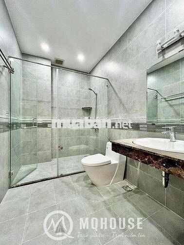 Cho thuê phòng 35m2 Cửa Sổ Full nội thất Ngô Tất Tố gần UEF, HUTECH