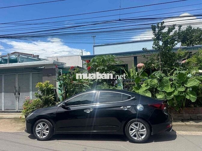 Hyundai Elantra 1.6AT 2021 - 19000km