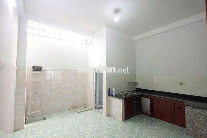 BÁN NHÀ 3 TẦNG TÔ KÝ, Q12 - ÔTÔ VÀO NHÀ - 5M×14M - GIÁ CHỈ 4.68 TỶ