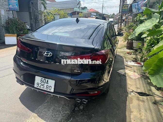 Hyundai Elantra 1.6AT 2021 - 19000km