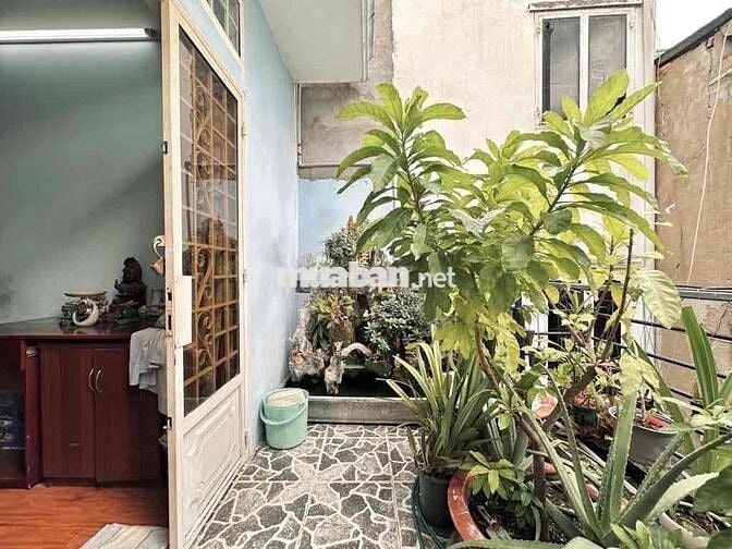 Bán Đất Tặng Nhà _ 99tr/m2 Ngay Trung Tâm Phú Nhuận