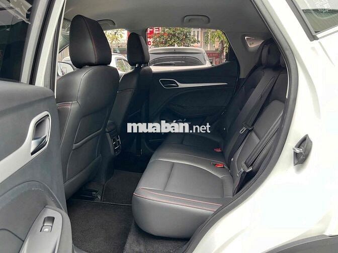 MG ZS STD 2024 - 13000km