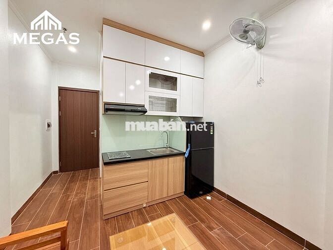 NHÀ MỚI 1N1K FULL ĐỒ BAN CÔNG SIÊU TO NẰM NGAY GOLDMARK CITY