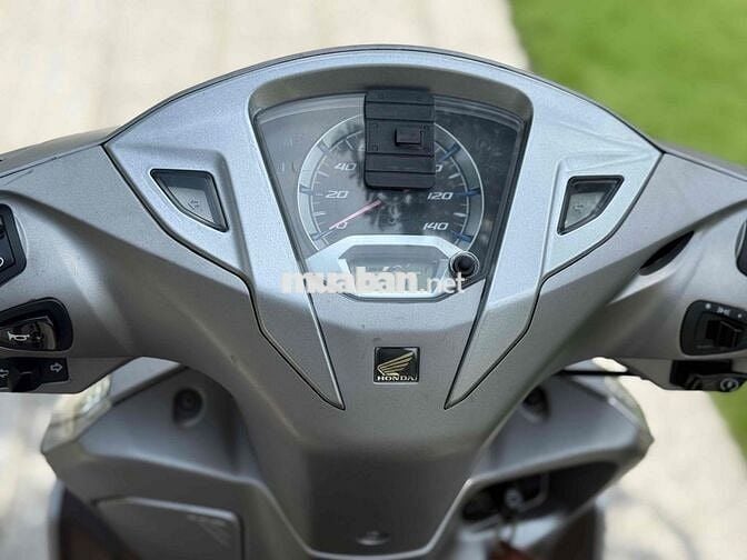 Lead 2016 BSSG Thanh Lý Giá Tốt