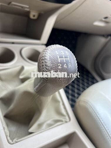 Ford Everest 2011 2.5L 4x2 MT - 60 km