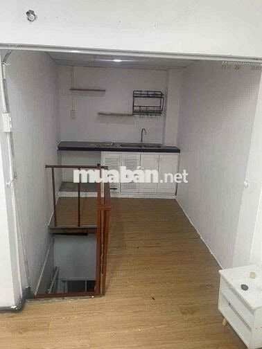 NGUYÊN CĂN MẶT TIỀN QUẬN 10 ( 6 PHÒNG ) CẢi TẠO TỰ DO