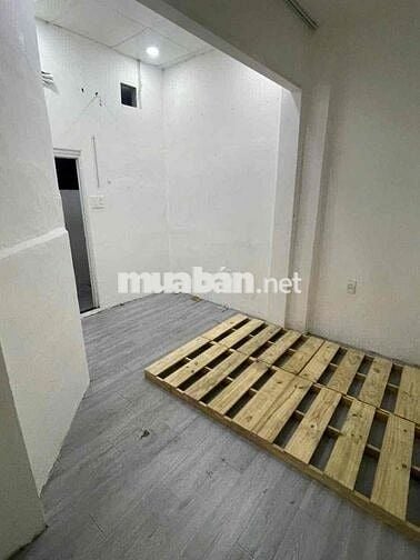 NGUYÊN CĂN MẶT TIỀN QUẬN 10 ( 6 PHÒNG ) CẢi TẠO TỰ DO