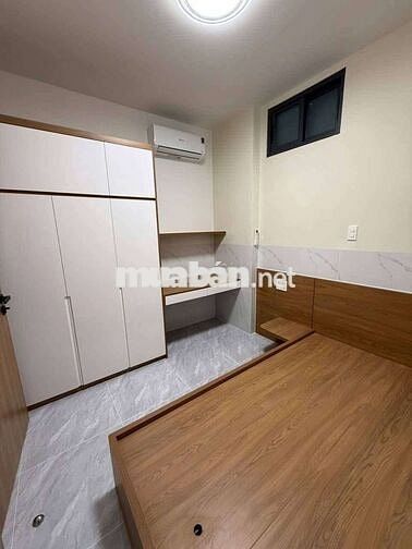 CHO THUÊ NHÀ TRÊT, MOI XÂY, HẺM 3 GÁC, 1 XET,  PHAM HÙNG