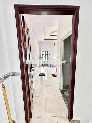 nhà trệt 2 lầu khu tái định cư đại học y dược giá 4,8 tỷ