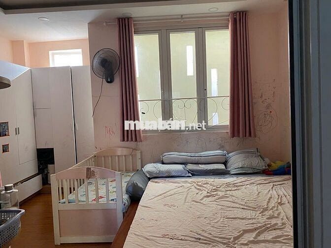 cho thuê biêt thự mini 4 lầu đường 81 phường tân quy Quận 7