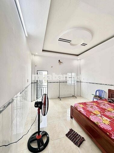 nhà trệt 2 lầu khu tái định cư đại học y dược giá 4,8 tỷ