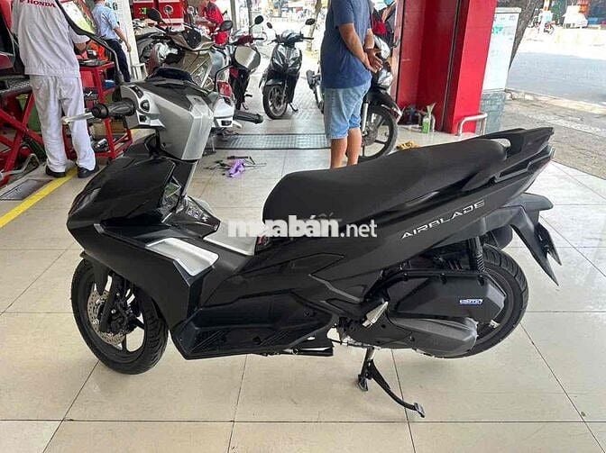 bán ab 160/2025, odo 388 km