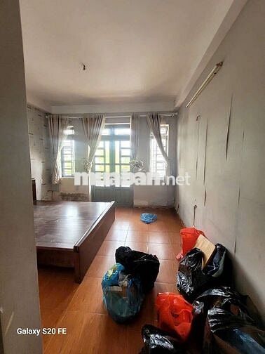 Cho gia đình ở làm văn phòng hoặc bán hàng online