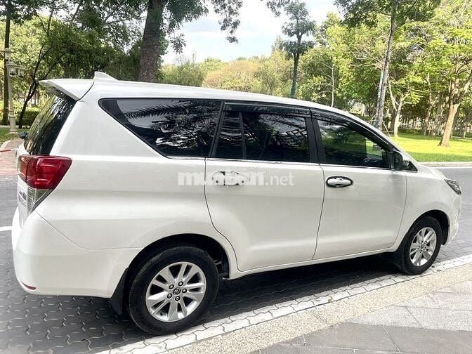 Bán INNOVA cuối 2019 E zin xe gia đình đi: 408 tr