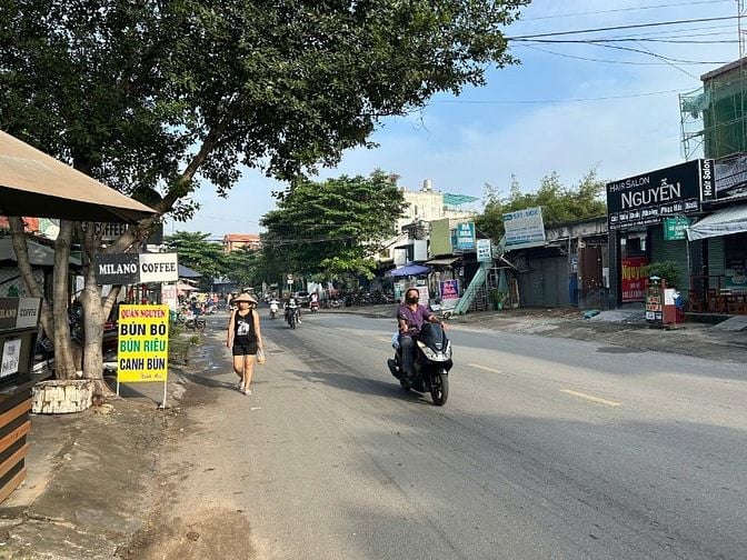 MẶT TIỀN KIOT KINH DOANH MỚI XÂY – 110 LÃ XUÂN OAI THỦ ĐỨC - SẦM UẤT