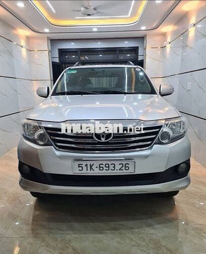 TOYOTA FORTUNER V 2013 TỰ ĐỘNG XĂNG MÁY SỐ ZIN.